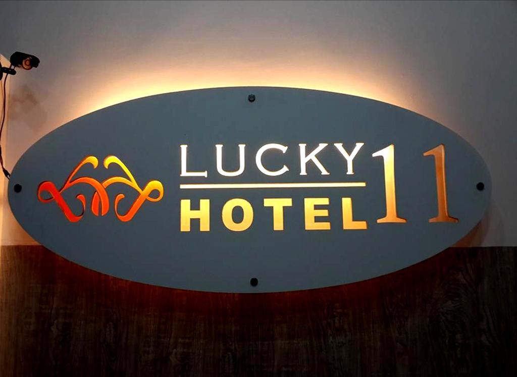 Lucky 11 Hotel Kuala Lumpur Bagian luar foto